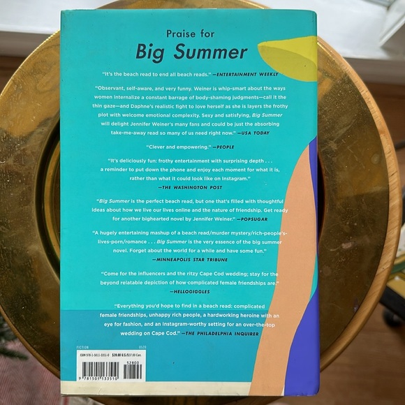 Big Summer by Jennifer Weiner - Picture 4 of 4